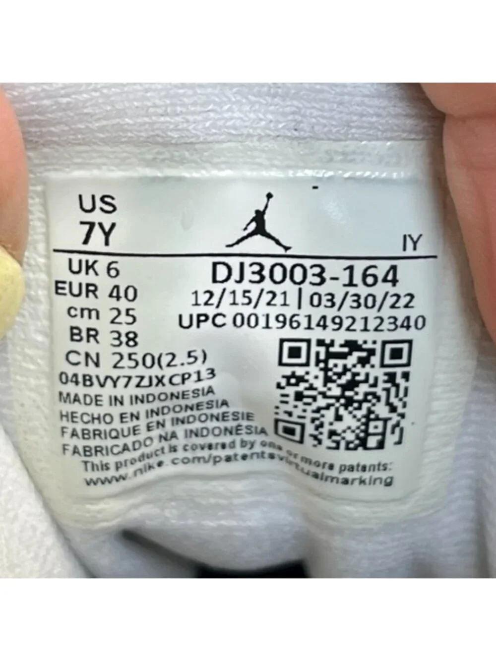 Nike Air Jordan 13 Retro Boys Size 7Y White Blue Gray Basketball Shoes Sneakers